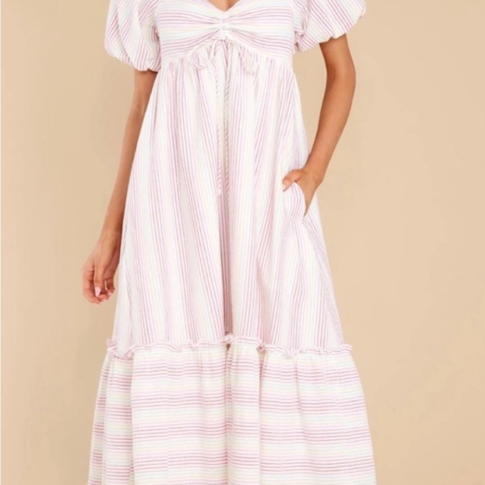 Seersucker Dress with Puff Sleeves and Pockets